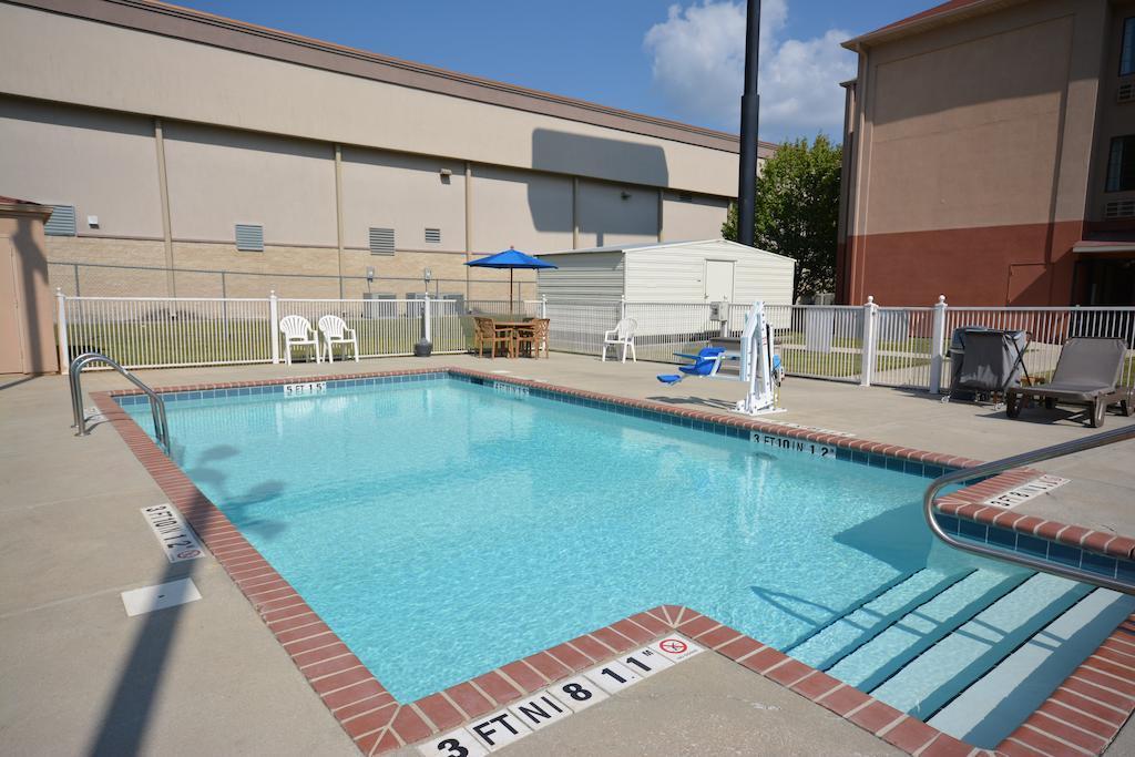 Comfort Inn & Suites Trussville I-59 Exit 141 Esterno foto