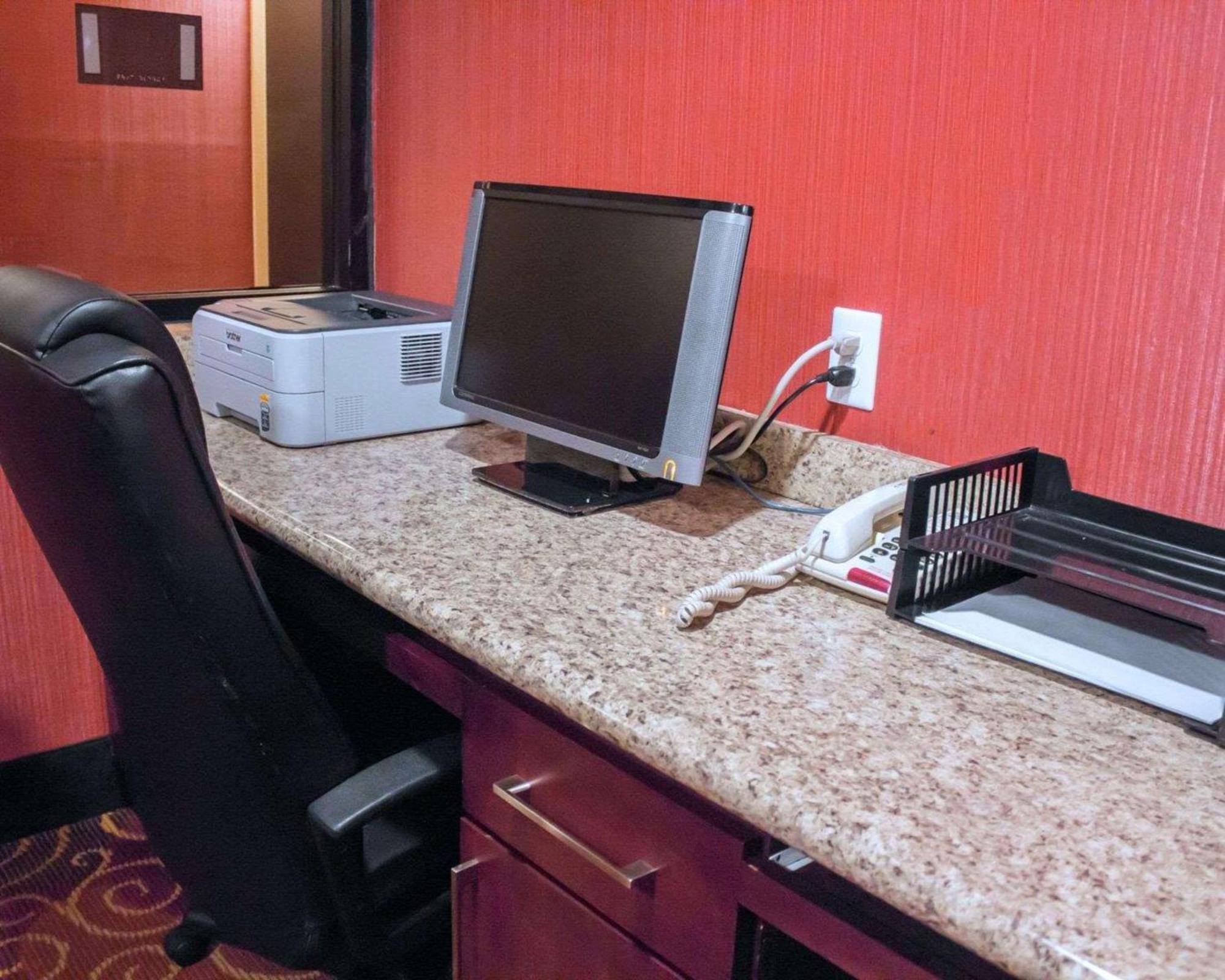 Comfort Inn & Suites Trussville I-59 Exit 141 Esterno foto