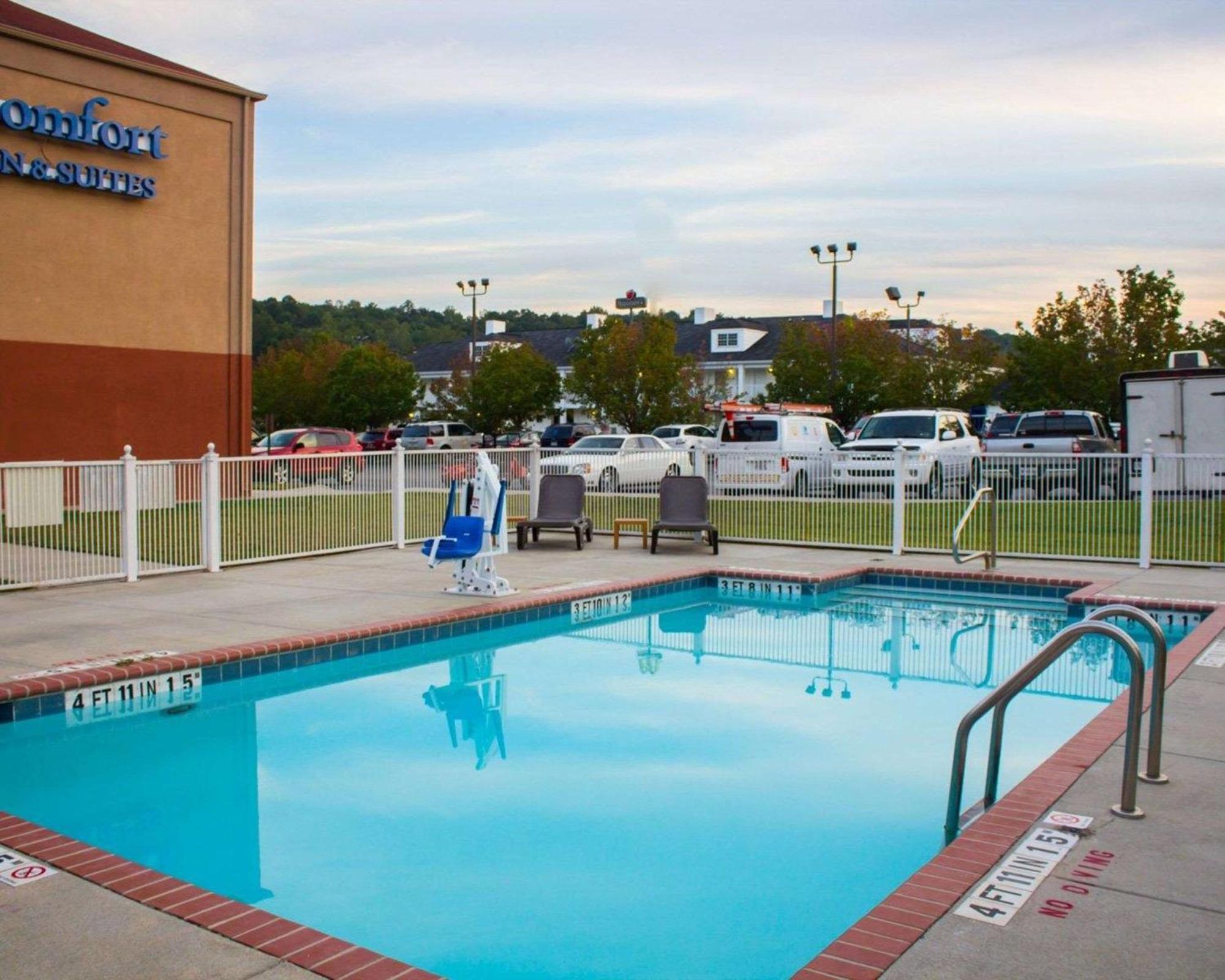 Comfort Inn & Suites Trussville I-59 Exit 141 Esterno foto